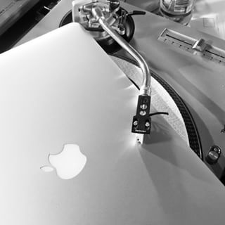 Tried to DJ with a laptop yesterday but it was much harder than with vinyl! 😌