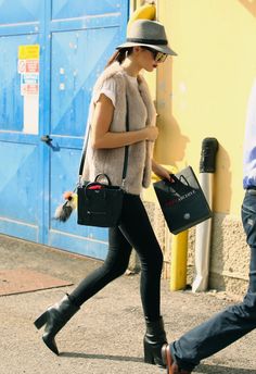 a21e89a12b6c3941c36a6ce3756f82c3