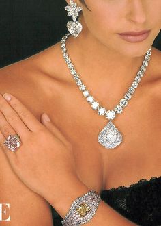 f5c3516ac6091a304942d8d5f6a2ff52