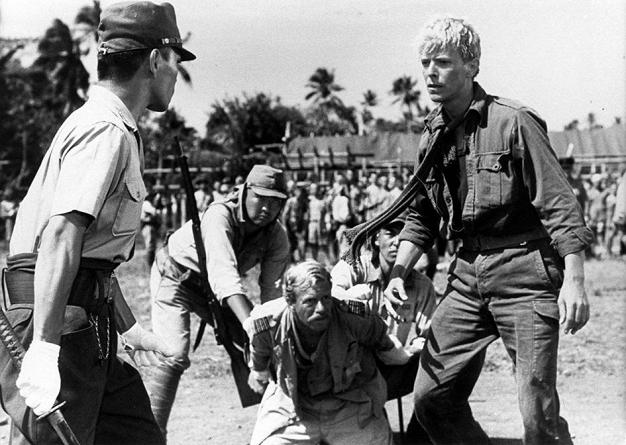 OHJAUS nagishima OSHIMA. Japanilaisten stavankien leirillä Majuri Jack Cellern