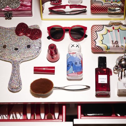 08-valentines-day-desks