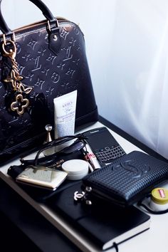 1bb5e7c73112ad9c8f86e754a5ac8dd8