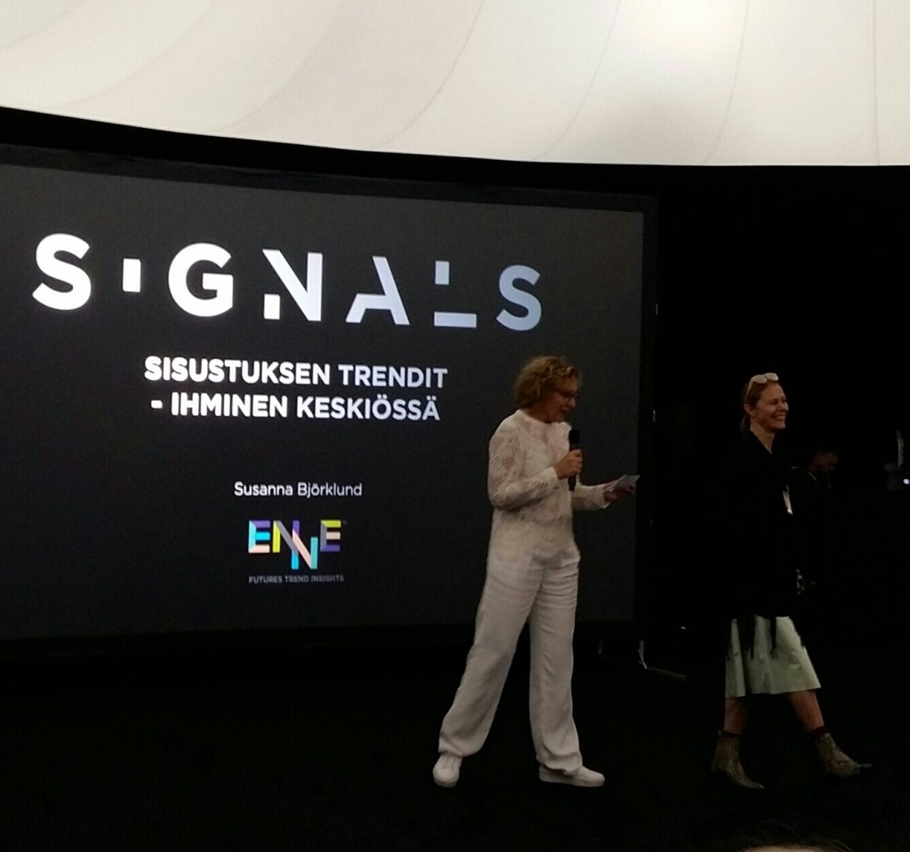 KOTI&SISUSTUS. Uutta& Trendit…HABITARE MESSUT, Helsingin Messukeskus. 2016. 2/3.  SIGNALS, Trendiluento ja SIGNATURE Näyttely mm. VALOKUVAT&Suosikit. HXSTYLE.net&nbsp;HEINIS