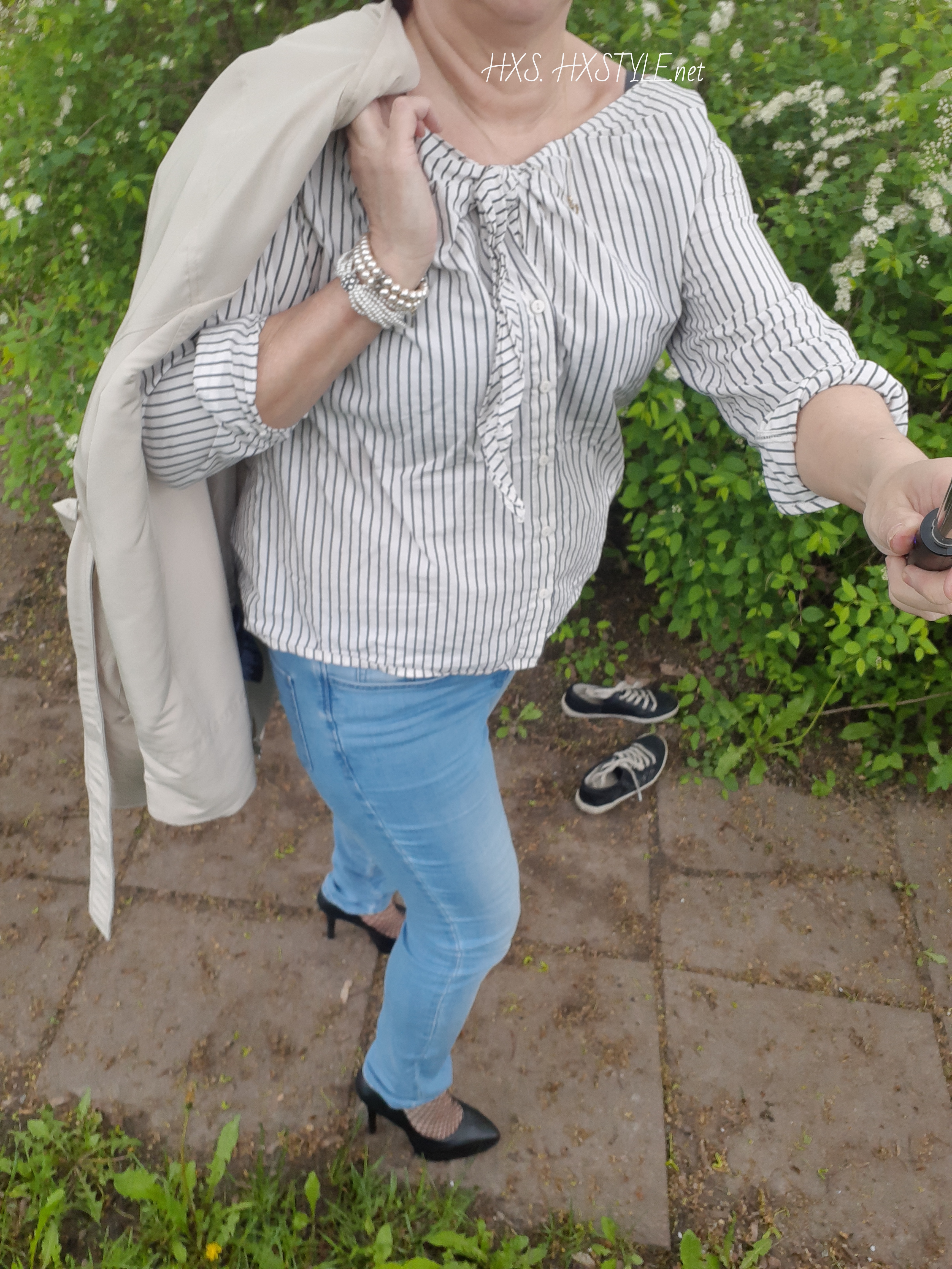1558982647717