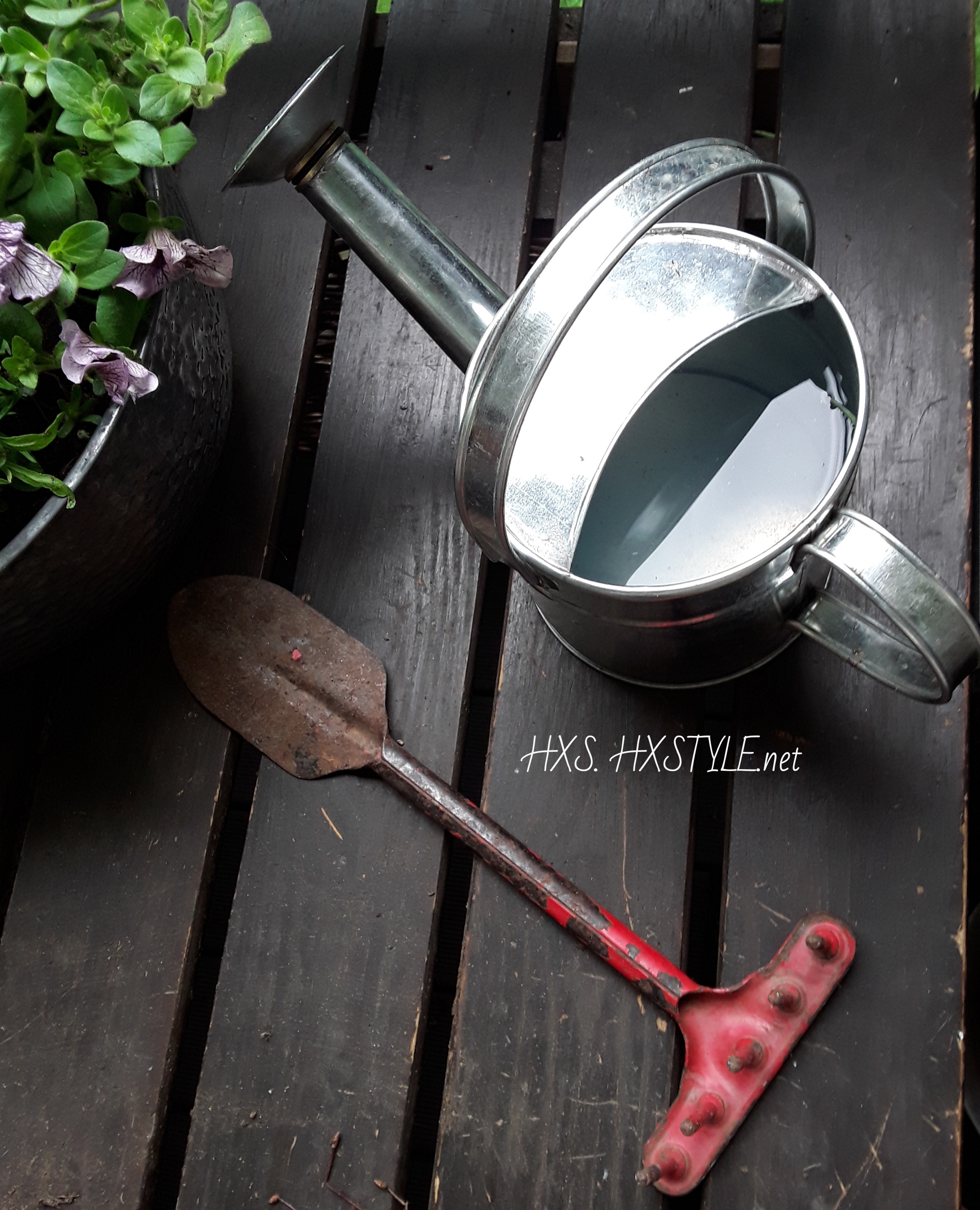 1560319963537