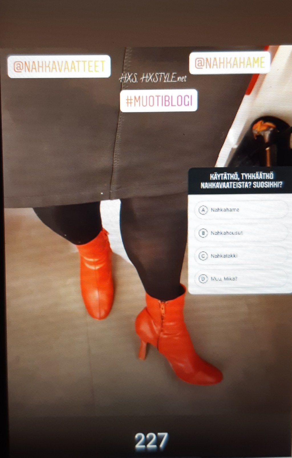 MUOTI&TYYLI. SYKSY/TALVI Muotiblogi/Fashionblog HXS. HXSTYLE.net TAKKI&PÄIVÄN ASU…. …Neulepaita tai Trendikäs Puolipoolo &Nahkahame. ASUSTEET: Sukkahousut&Kengät, Korkonilkkurit. 15.10.2019. SUOSITTU yli 37 krt.  Vogue&Suosikit.
