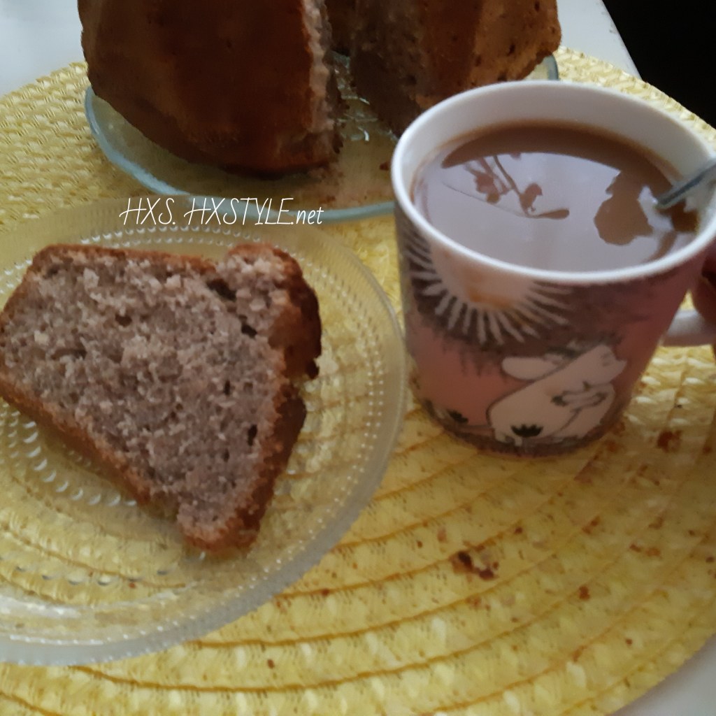 KOTI&LEIVONTA. KUIVAKAKUT, KUPPIKAKUT Klassikko Kuivakakku eli Kahvikakku. …BANAANIKAKKU. RESEPTI. Arki ja juhla Kahvipöytä. 16.10.2020. Suosittu 156… 84+72 krt tykätty. Perheen Suosikit Kuivakakut &Kuppikakut. Lifestyle/Elämäntapablogi HXS.&nbsp;HXSTYLE.net
