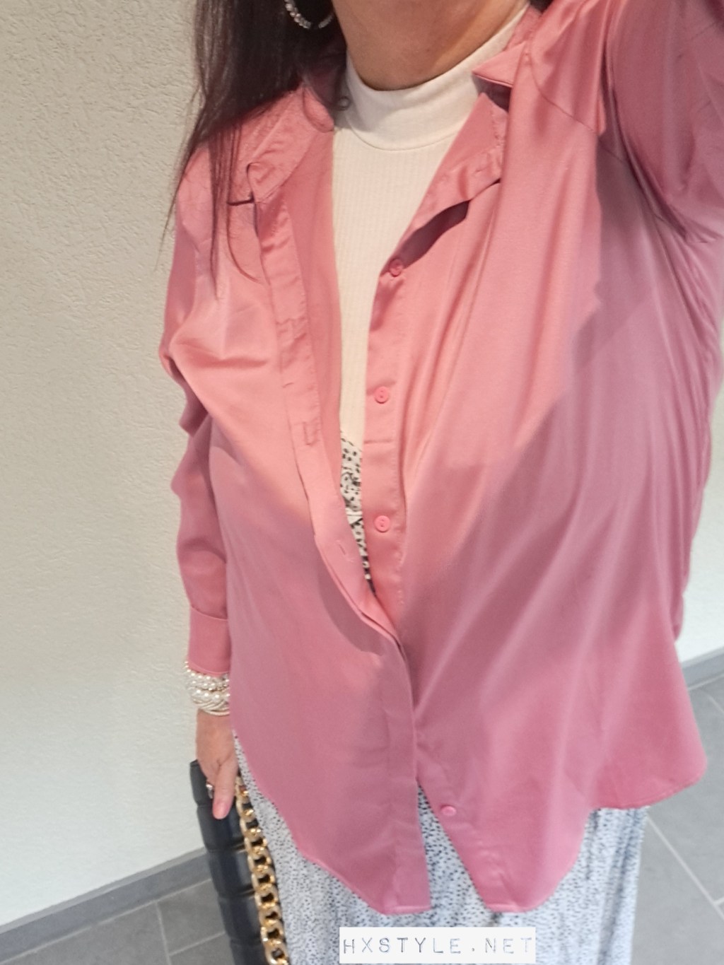 FASHIONBLOG HXSTYLE Heini.        MY SUMMER STYLE…Fashion World Trendy RUNWAY&Streetstyle …BARBIE&Pink.  MY STYLE Pink Satin Shirt, Maxi Dress and Summer ASSECCORIES Bag&Shoes. SUMMER NAILS&Jewelrys… FAVOURITE 88…35+53 Likes.  ENJOY Summer&Fashion….                                   11. – 12.6.2023. VOGUE&nbsp;Daily…