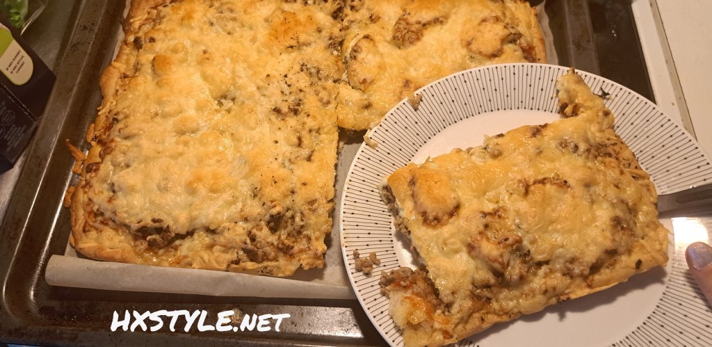 RUOKA/FOOD. KOTIRUOKAA. Suolainen Leivonta. PIZZAA…PELTIPITSA Pellillinen: Jauheliha, Katkarapu, Ananas, Valkosipuli…Täyte Vaihtoehtoja&Pohja. Pohjataikina ja Leivonta.                 PAISTO UUNISSA. Omat RESEPTIT&SUOSIKKI. SUOSITTU 65… 20 + 45 Tykkäystä. Julkaistu aiemmin. SISUSTUS Callunat&Kynttilät. 20.9.2024. LIFESTYLEBLOG HXSTYLE.net&nbsp;Heini