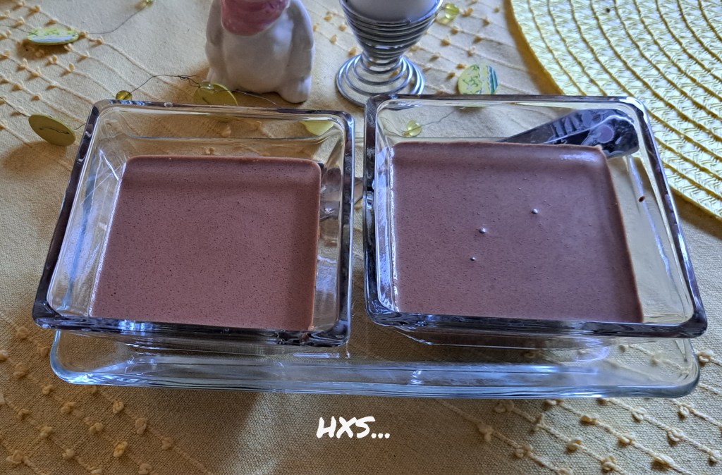 KOTI&RUOKA. PÄÄSIÄISEN MENU 2026. PÄÄRUOKA ja JÄLKIRUOKA. 2/2 JÄLKIRUOKA: Perinteinen MÄMMI, Vaniljakastike ja Kuohukerma. SUKLAAMOUSSE&Kermavaahto…2. – 3.4.                VIINIMAAN Viiniraadin SUOSITUKSET. SUOSITTU 77…57 Tykkäystä. Iloista&Herkullista PÄÄSIÄISEN AIKAA.   31.3.2026