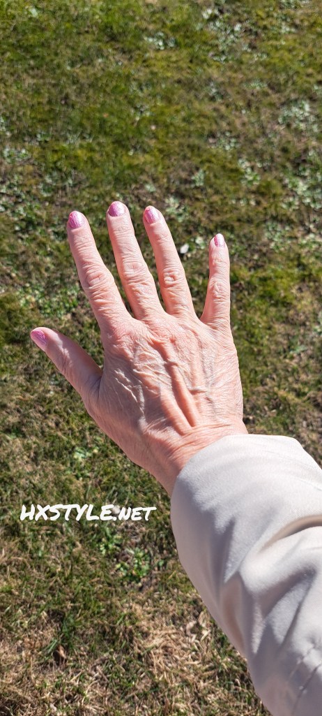 FASHIONBLOG HXSTYLE.net Heini. SPRING/KEVÄT FASHION LOOK. Classic Beige Coat: Sweater, Shirt&Flower Skirt. MY BEAUTY: Hair&Nails, Body      Stype CURVY&Natural. VIEWS 1719… 40+1 679…          1 334… 1282 Times, THANKFULL. Start Spring&APRIL is here, Waiting May….8.4.2026. VOGUE Daily…