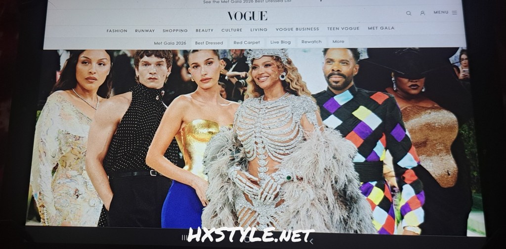 VOGUE NEWS&TRENDS. USA, New York. MET GALA 2026 BEST DRESSED, FASHION LOOKS, BEST JEWELRYS, VIDEOS …Fashion World DESIGN &Famous Peoples. FAVOURITE Morning 52…73 Likes. 6.5.2026. FASHIONBLOG HXSTYLE.net Heini